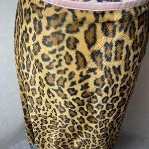 WILLIAM B faux leopard fur pencil skirt.